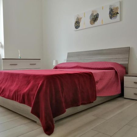 Appartamento Comodo Per Milano E Rho Fiera ภายนอก รูปภาพ
